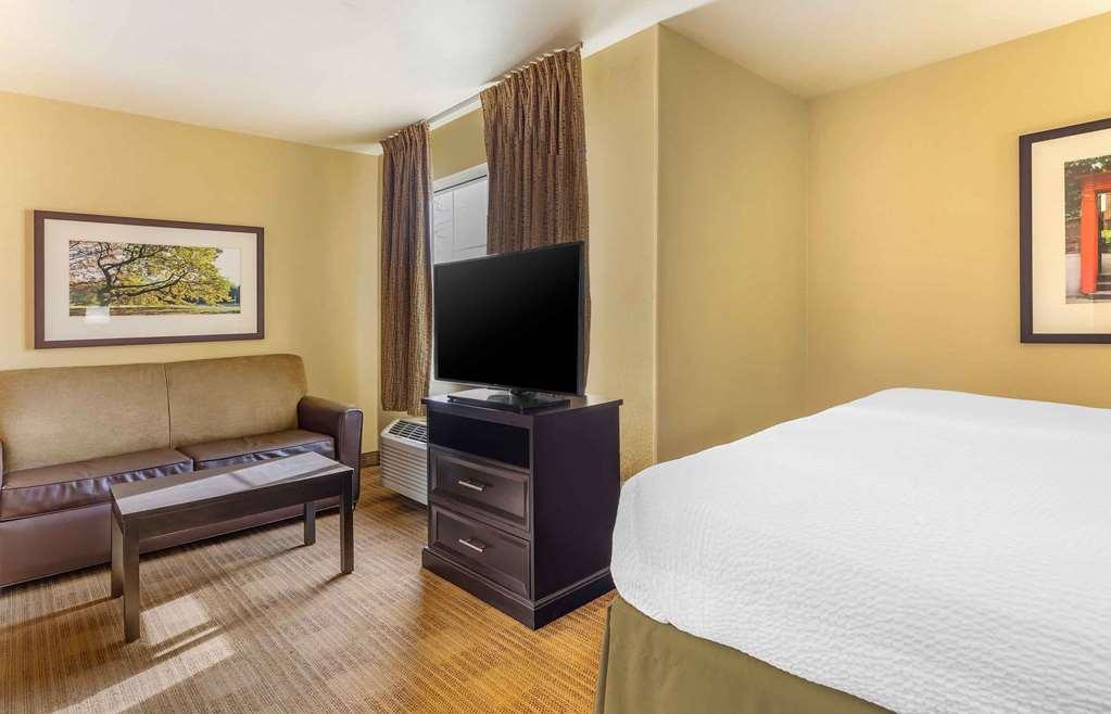 Extended Stay America Suites - Boston - Westborough - Computer Dr Room photo