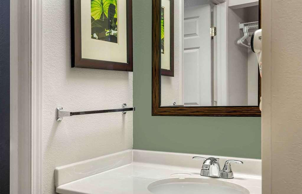 Extended Stay America Suites - Boston - Westborough - Computer Dr Room photo